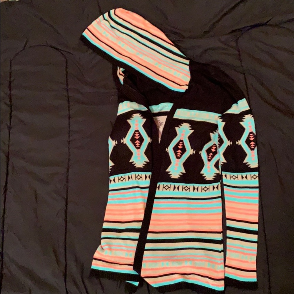 Hooded tribal cardigan